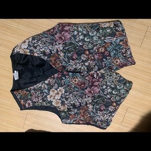 Vintage floral formal vest. Sturdy fabric. Button up.